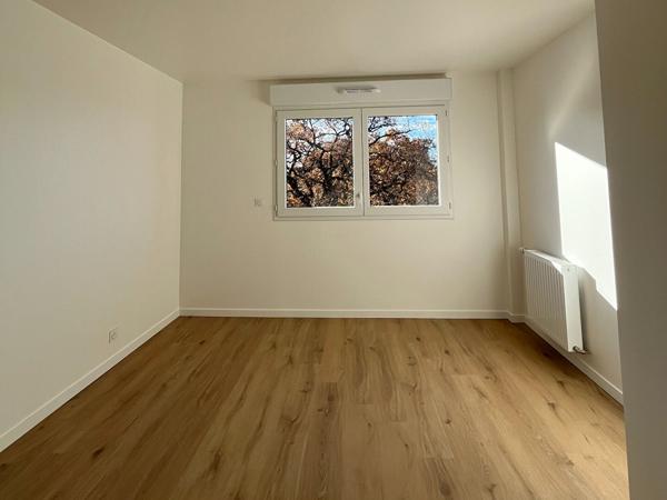 T5 Duplex dernier étage à vendre Quartier Belle Beille à ANGERS -Proche Livraison