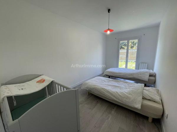 Vente                                                      Maison
                        
                     5 pièces                      126 m2                     à Morestel