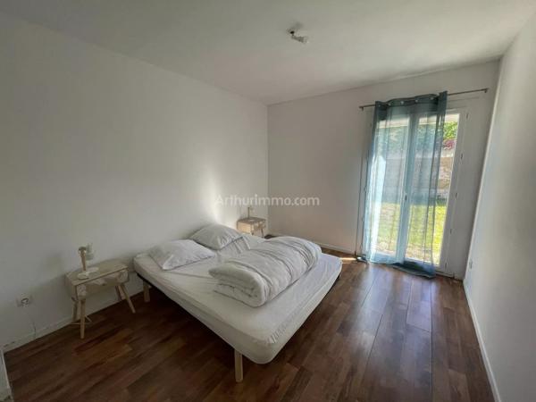 Vente                                                      Maison
                        
                     5 pièces                      126 m2                     à Morestel