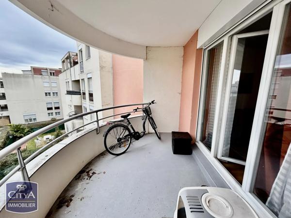 Appartement à vendre 2 pièces 49.7m² Billère (64140)
