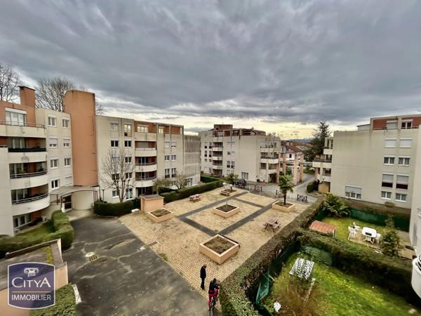Appartement à vendre 2 pièces 49.7m² Billère (64140)