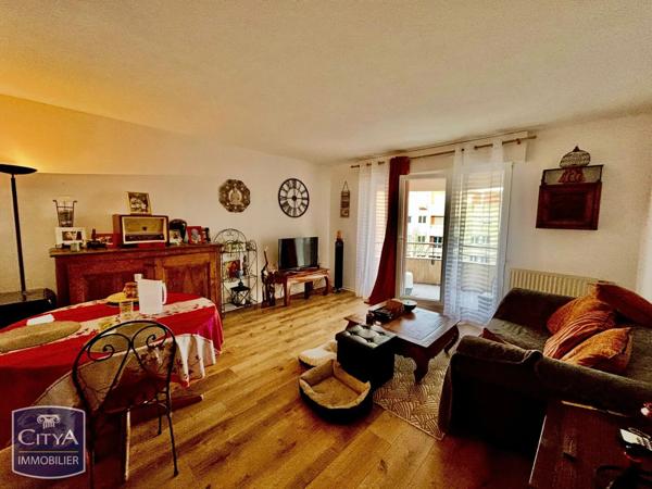 Appartement à vendre 2 pièces 49.7m² Billère (64140)