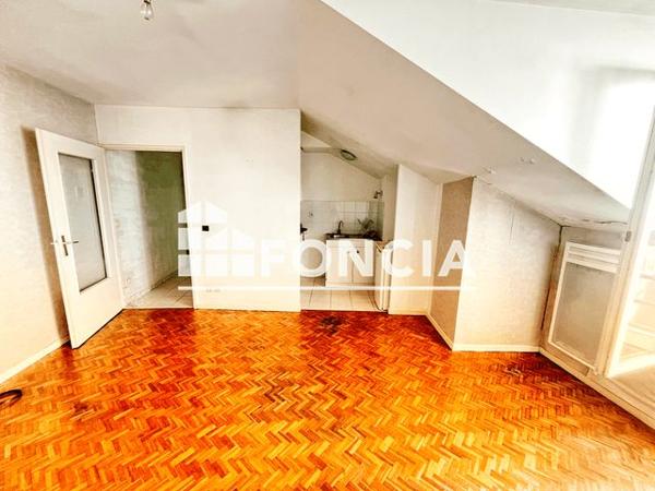 À vendre Studio 30 m² - Lyon 69008