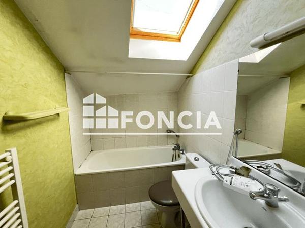 À vendre Studio 30 m² - Lyon 69008