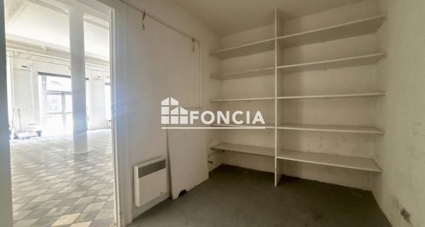 À vendre Local commercial 103.94 m² - Béziers 34500