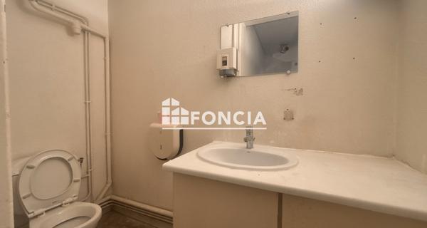 À vendre Local commercial 103.94 m² - Béziers 34500