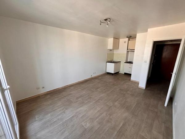 QUARTIER ENCAGNANE STUDIO A VENDRE AIX EN PROVENCE (13)