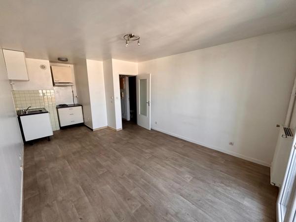 QUARTIER ENCAGNANE STUDIO A VENDRE AIX EN PROVENCE (13)