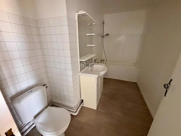 QUARTIER ENCAGNANE STUDIO A VENDRE AIX EN PROVENCE (13)