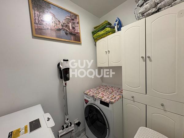 Maison lumineuse de 2019 avec jardin et garage, proche écoles et commerces