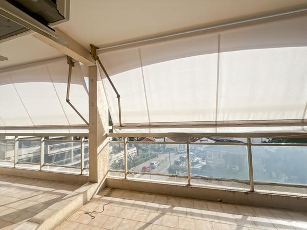 Appartement square Carnot 3 pièces 64.06 m² . BOX ET CAVE