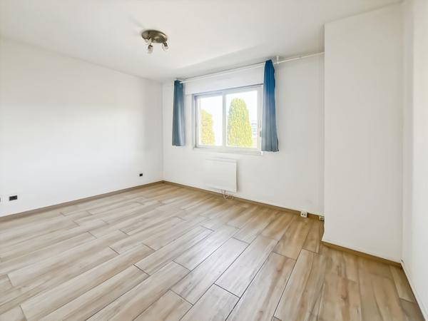Appartement square Carnot 3 pièces 64.06 m² . BOX ET CAVE
