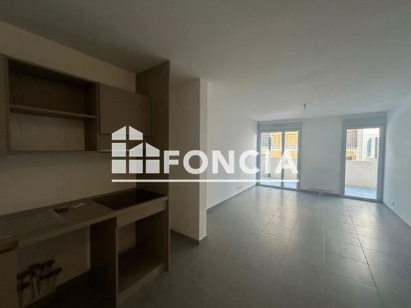Location Appartement 2 pièces 47.15 m² - 88-90 AVENUE DES TROIS LUCS Marseille 13012