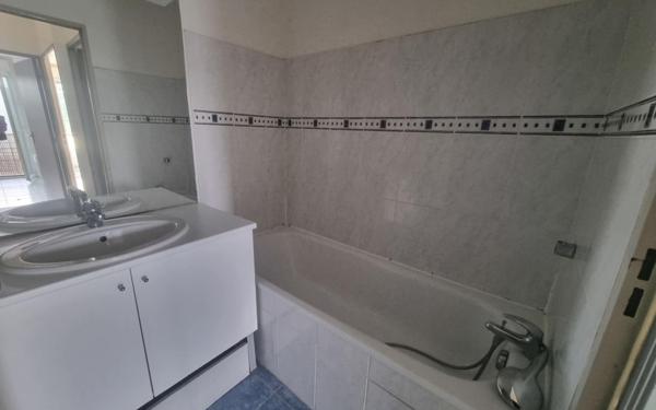 Appartement à vendre    2 pièces • 43,90 m2 Avignon