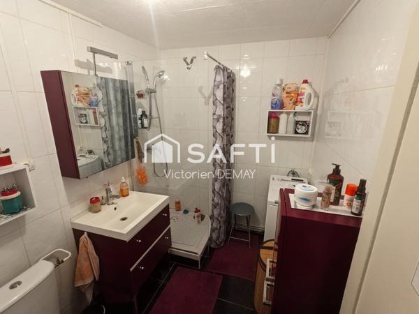 Maison en pierre 80 m², 2 ch., jardin + garage