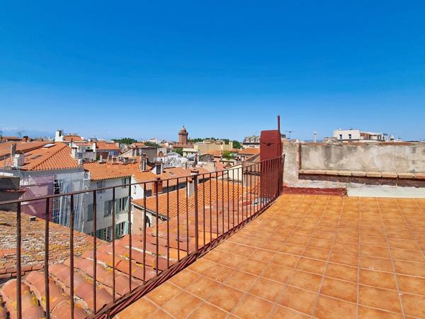 Duplex 4 chambres avec toit terrasse à 200m de la Cathédrale