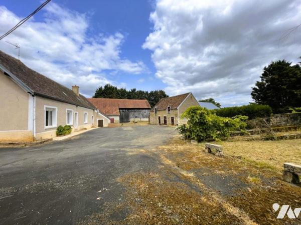PROPRIETE de 150m² avec nombreuses DEPENDANCES sur environ 4ha de terres sur COURGAINS