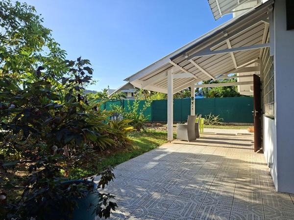 Remire Montjoly  VILLA 5 pièce(s) 90 m2 + piscine/jacouzzi