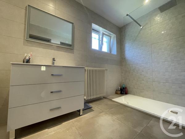 Maison à vendre  8 pièces - 251,79 m2 ALES - 30