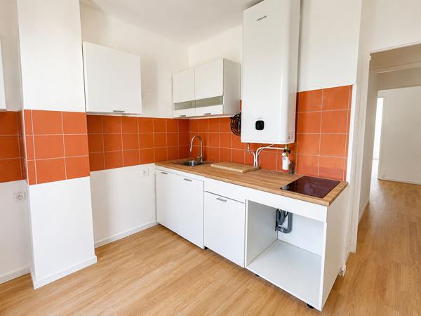 Bois Lemaitre 13012 Appartement type 2/3  avec cave à louer
