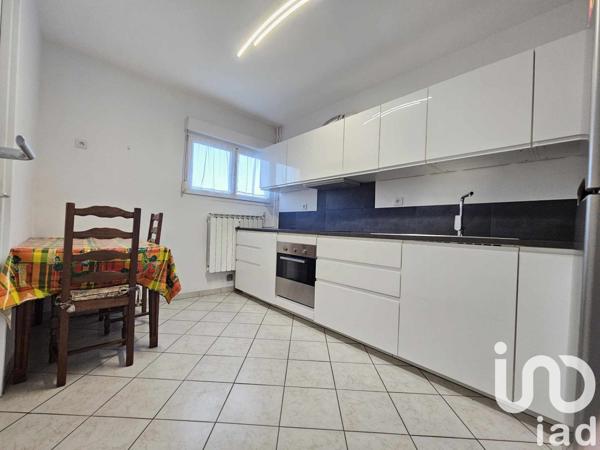 Appartement à vendre 4 pièces 84 m² Clouange