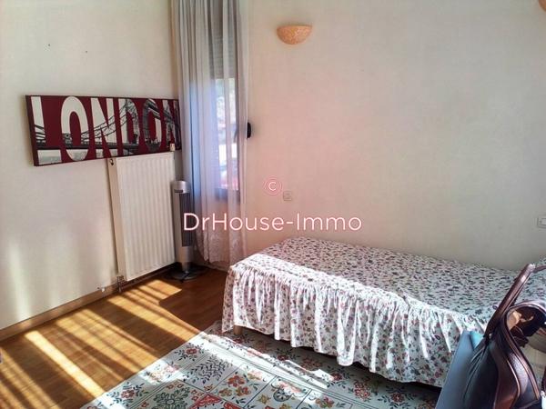 Maison à vendre 14 pièces de 227 m²