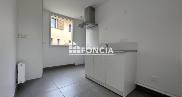 Location Maison 4 pièces 83.4 m² - Poitiers 86000