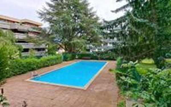 Appartement à louer    1 pièce •  Nancy