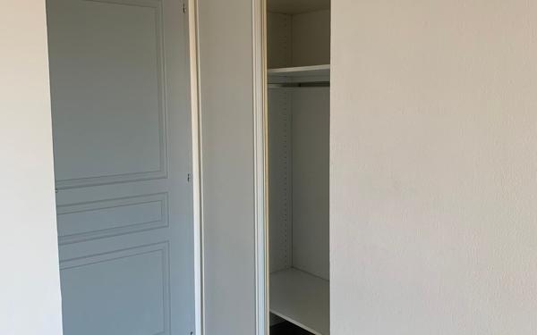 Appartement à louer    2 pièces • 30,78 m2 Sète