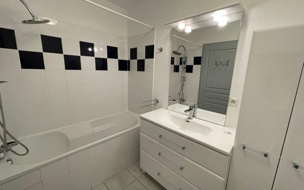 Appartement à louer    2 pièces • 30,78 m2 Sète