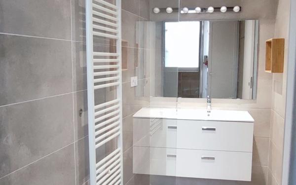 Appartement à louer    3 pièces • 54,38 m2 Tarbes