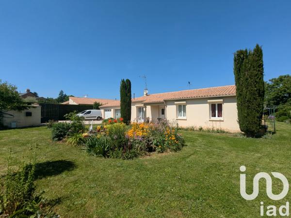 Maison à vendre 8 pièces 170 m² Iteuil