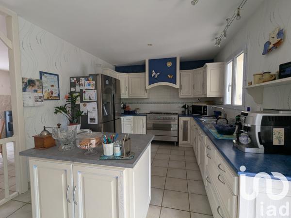 Maison à vendre 8 pièces 170 m² Iteuil