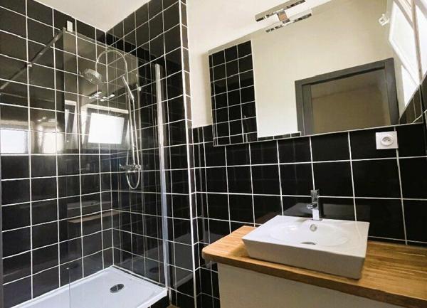 Appartement à louer    2 pièces •  Aire-sur-l'Adour