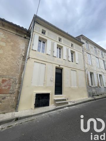 Maison de ville 5 pièces de 124 m² à Blaye (33390)