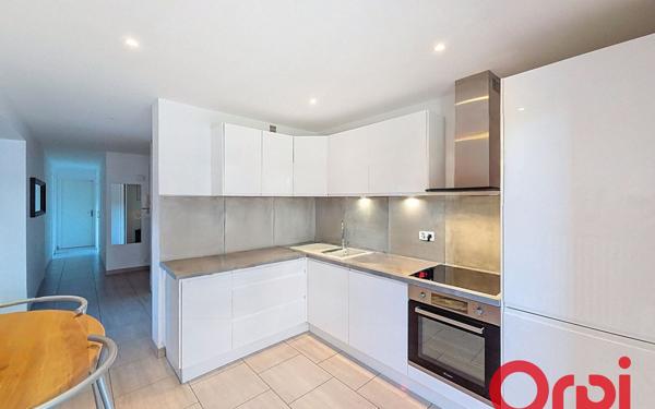 Appartement à vendre    3 pièces • 77 m2 Saint-Julien-en-Genevois