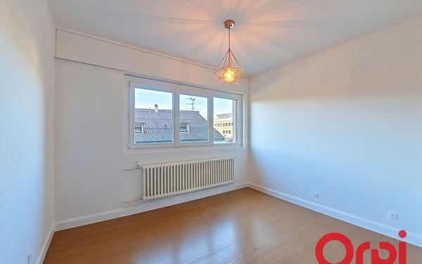 Appartement à vendre    3 pièces • 77 m2 Saint-Julien-en-Genevois