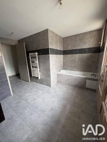 Appartement à vendre 4 pièces 135,29 m² Saint-Avre