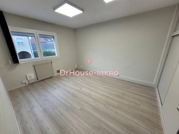 Commerce à louer 4 pièces de 85 m²