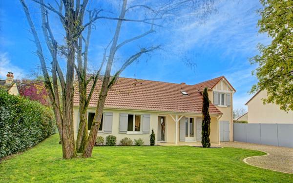 Maison à vendre    5 pièces • 136 m2 La Chapelle-Saint-Mesmin