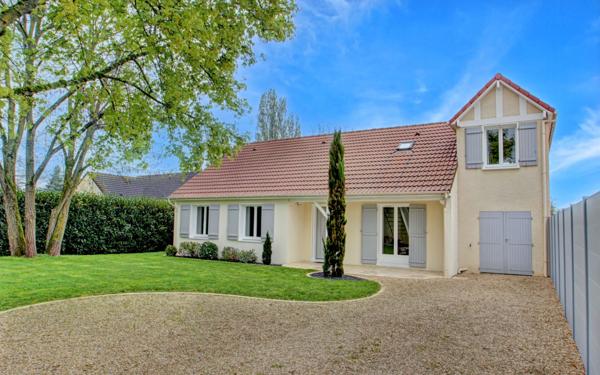 Maison à vendre    5 pièces • 136 m2 La Chapelle-Saint-Mesmin