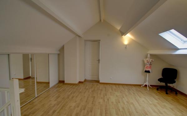 Maison à vendre    5 pièces • 136 m2 La Chapelle-Saint-Mesmin