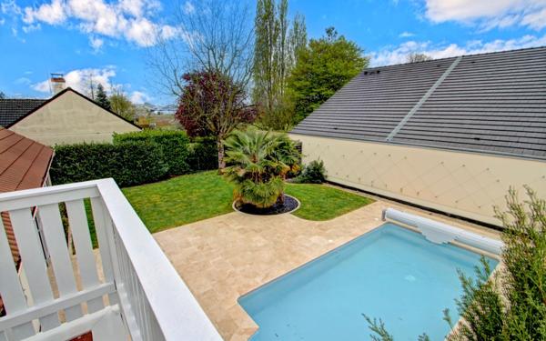 Maison à vendre    5 pièces • 136 m2 La Chapelle-Saint-Mesmin