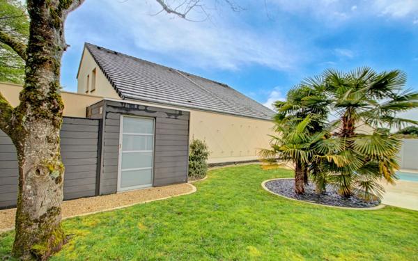 Maison à vendre    5 pièces • 136 m2 La Chapelle-Saint-Mesmin