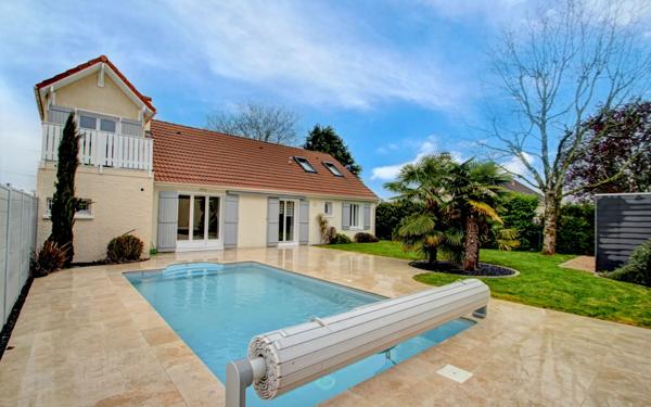 Maison à vendre    5 pièces • 136 m2 La Chapelle-Saint-Mesmin