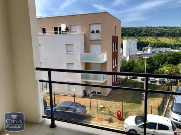 Appartement à louer 2 pièces 43.77m²