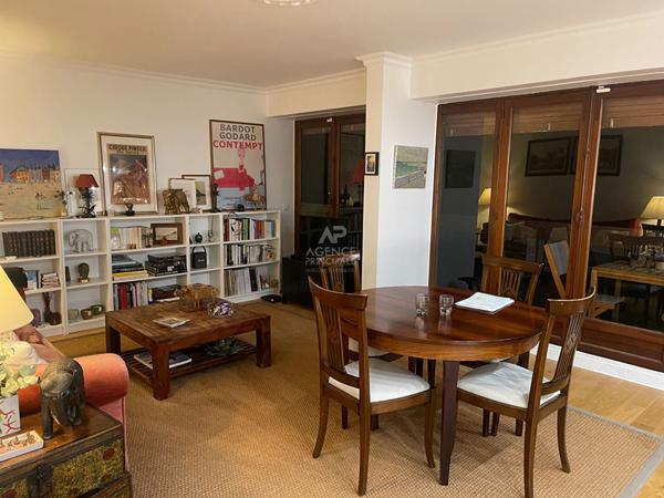 Appartement Maisons Laffitte 4 pièce(s) 82 m2 - Ascenseur - 2 chambres €480 000 ** - Référence 11944