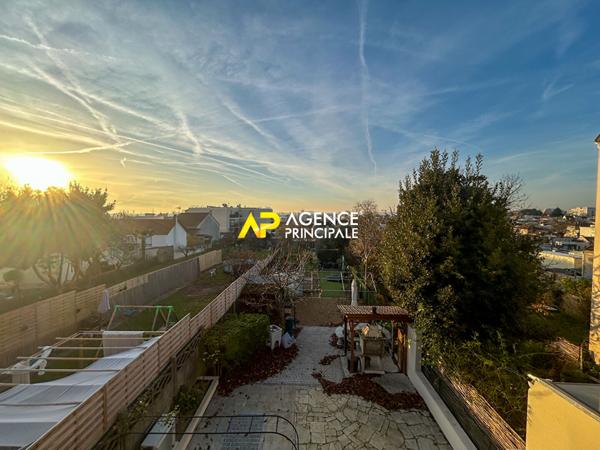 ARGENTEUIL _ Maison 7 pièces 155 m2 €458 000 ** - Référence 4297