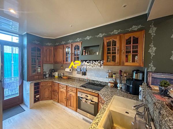 ARGENTEUIL _ Maison 7 pièces 155 m2 €458 000 ** - Référence 4297