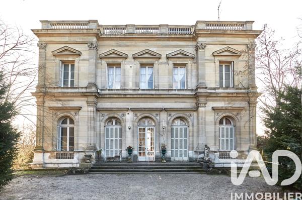 Maison à vendre 14 pièces 338 m² Saint-Aubin-lès-Elbeuf